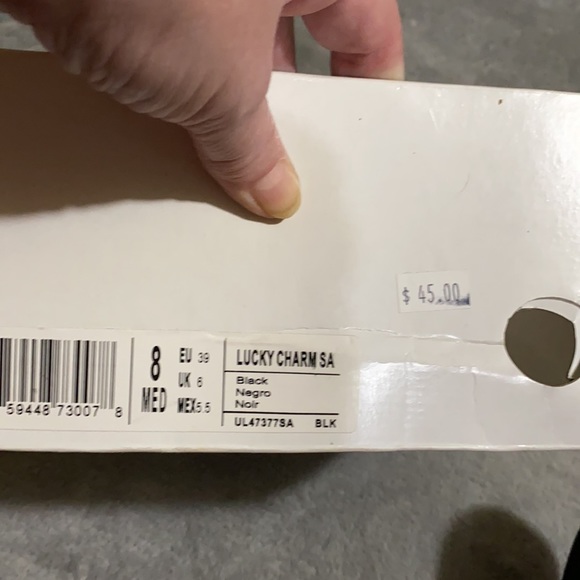 Black KC Heels - Picture 7 of 7